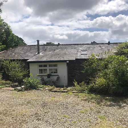 Wisteria Cottage Truro Exterior photo